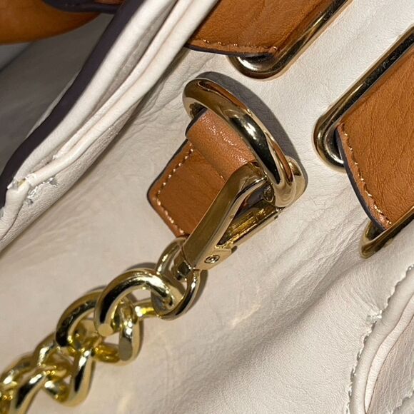 Charming Charlie | Cream Convertible Shoulder Bag - Picture 11 of 14